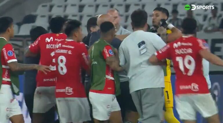 Cienciano avanza en la Copa Sudamericana tras un tumultuoso partido en Brasil