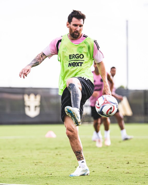 Cristian «Kily» González a un paso de dirigir a Lionel Messi en el Inter Miami