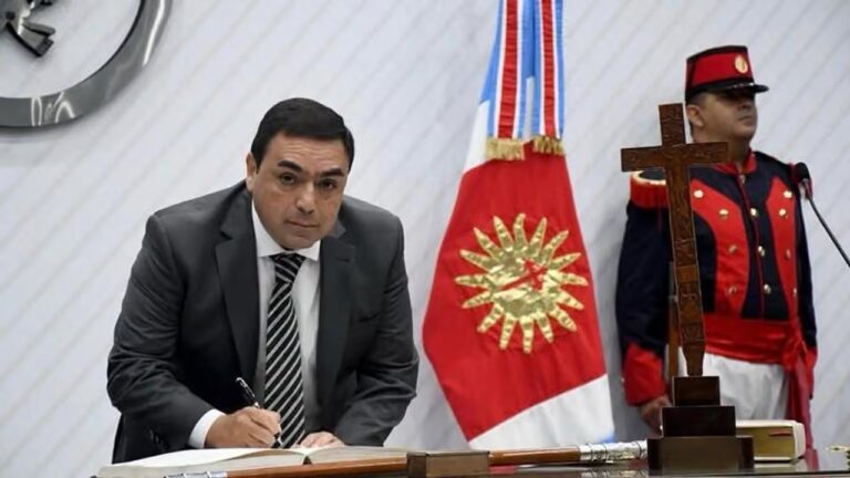 Nuevo Ministro de Economía en Santiago del Estero: Jorge Gustavo Murad asume en medio de controversia