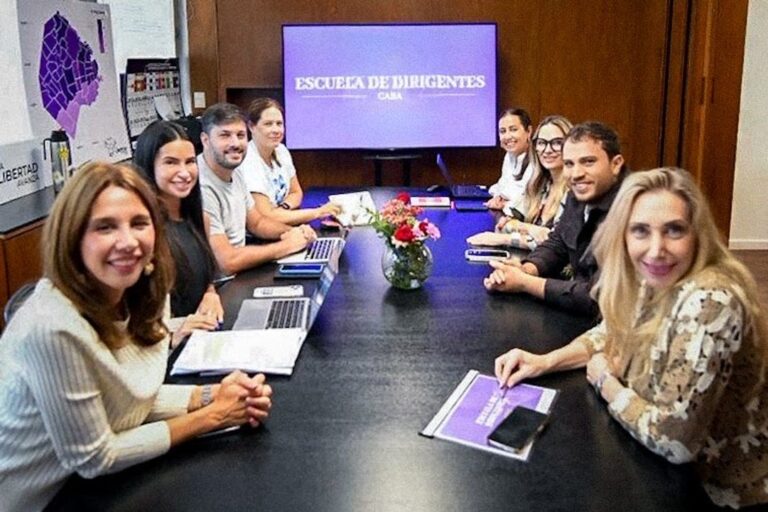 La Libertad Avanza: Claves del Armado Provincial hacia 2027