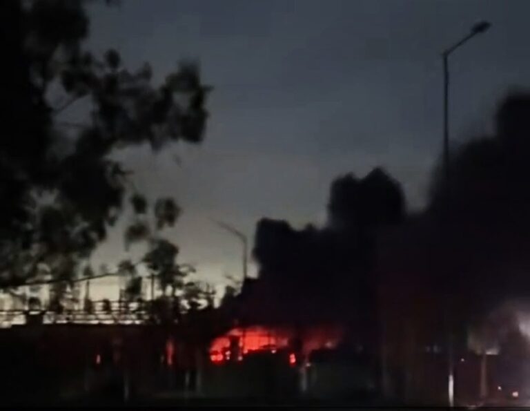 Incendio en Central Eléctrica Provoca Apagón Masivo en La Plata