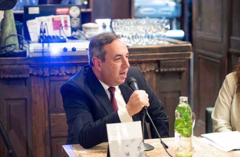 Un nuevo enfoque sobre la convivencia: «Tu ley es mi ley» de Alejandro Mellincovsky