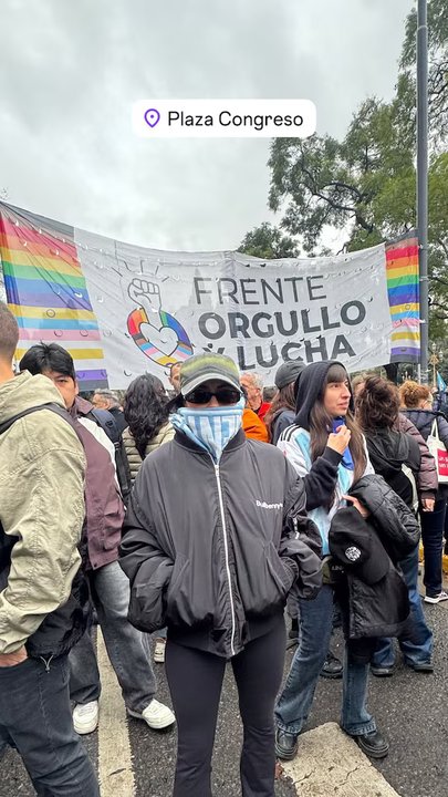 Famosos se Unen en la Lucha por la Tierra: Marcha Frente al Congreso