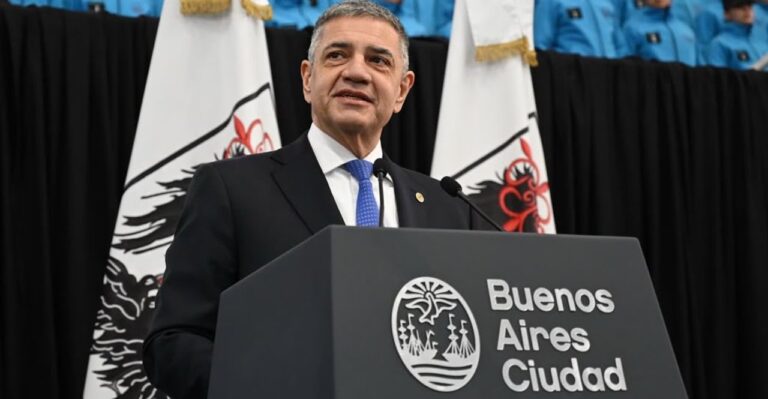 Jorge Macri califica a manifestantes como «delincuentes anarquistas» tras disturbios en el Congreso