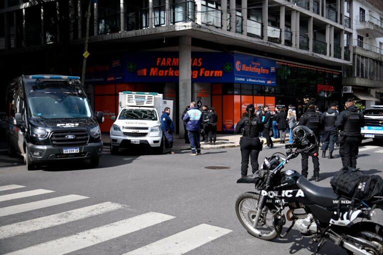 Femicidio en Rosario: Un hombre asesina a su exesposa en una farmacia