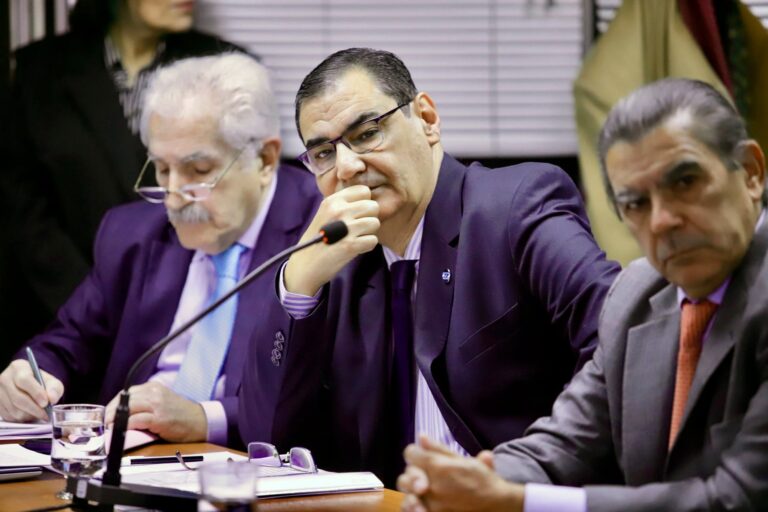 Remoción de Juez Federal por Expresiones Antisemitas en Redes Sociales