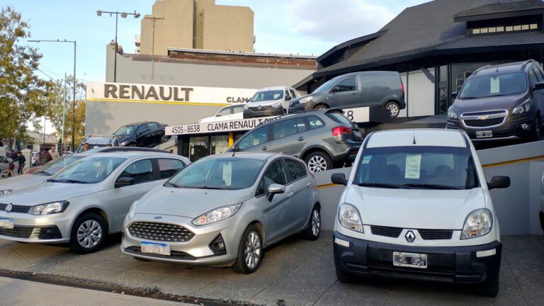 Caída en las Ventas de Autos Usados: ¿La Reticencia de los Vendedores es la Clave?