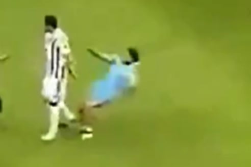 Un Hincha de Juventus Causa Lesión a un Jugador en un Amistoso
