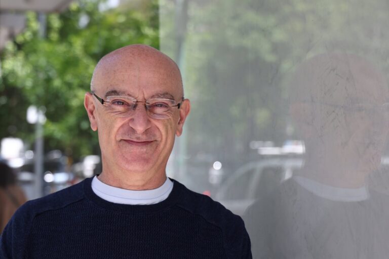 Reinventarse después de los 50: Claves para un nuevo recorrido profesional