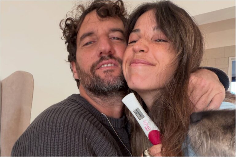 Cande Molfese sorprende al anunciar su embarazo en vivo