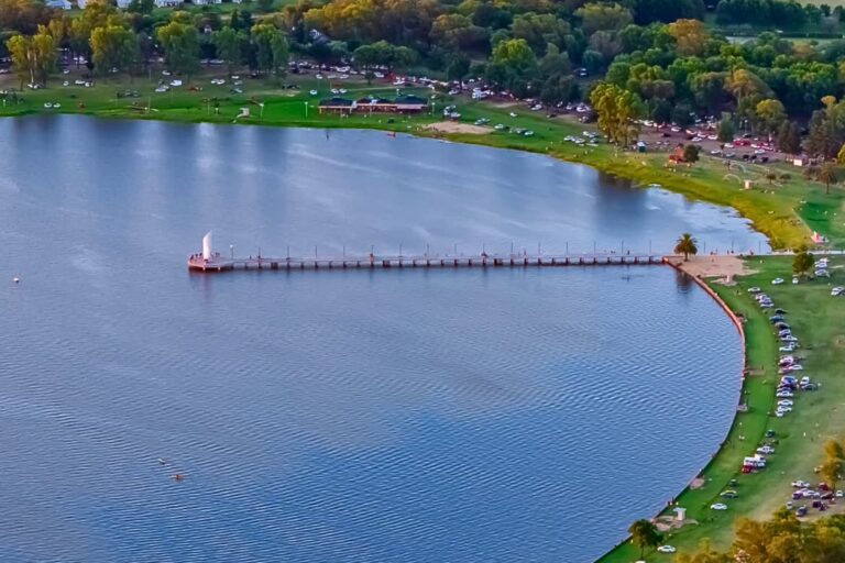 Descubre la Laguna de Gómez: Un Paraíso Natural Ideal para el Feriado del 17 de Agosto