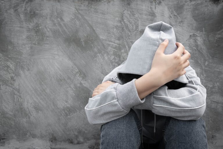 Crisis de Salud Mental: Argentina en el Segundo Lugar de Suicidios en la Región