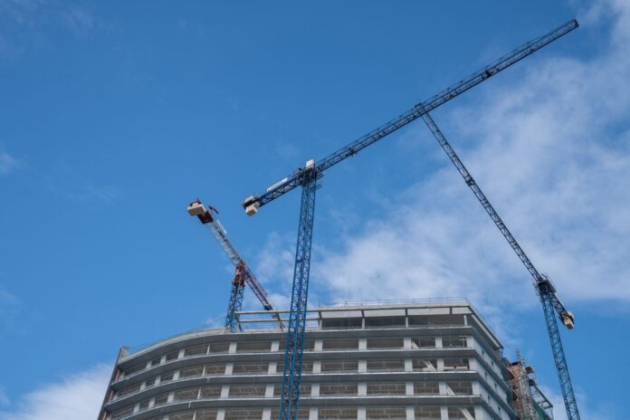 IEB Construcciones Lanza Emisión de Bonos por US$20 Millones para Impulsar Nuevos Proyectos