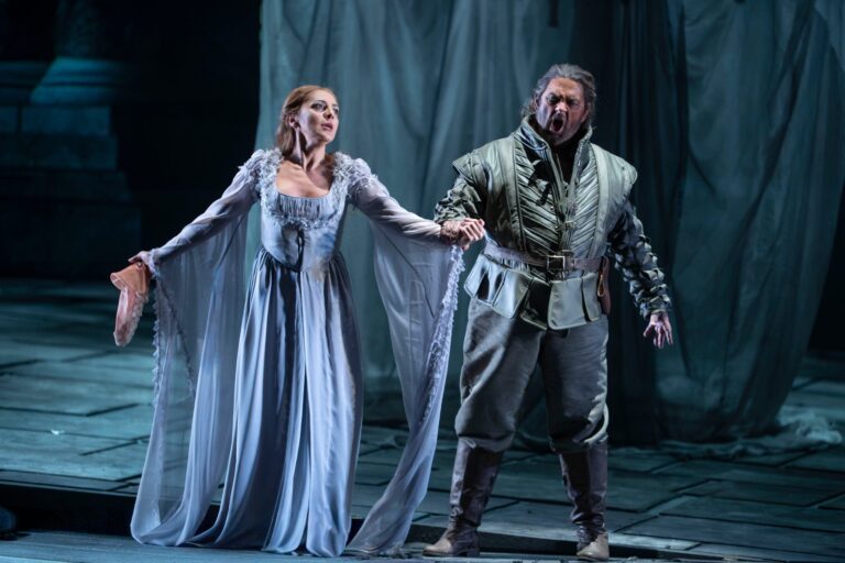 Otello: La Ópera de Verdi Brilla Con Una Producción Espectacular