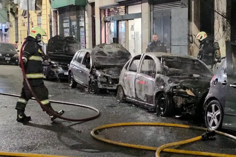 Detenido por Incendio que Afectó a Varios Vehículos y Comercios en Caballito