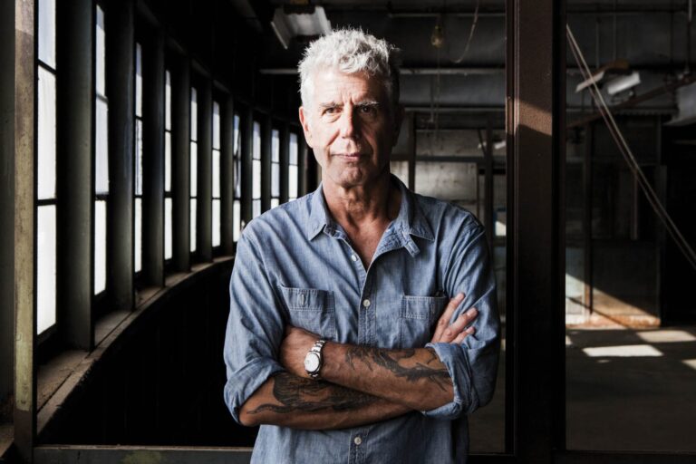 Anthony Bourdain: La vida del chef que conquistó el mundo y enfrentó sus demonios