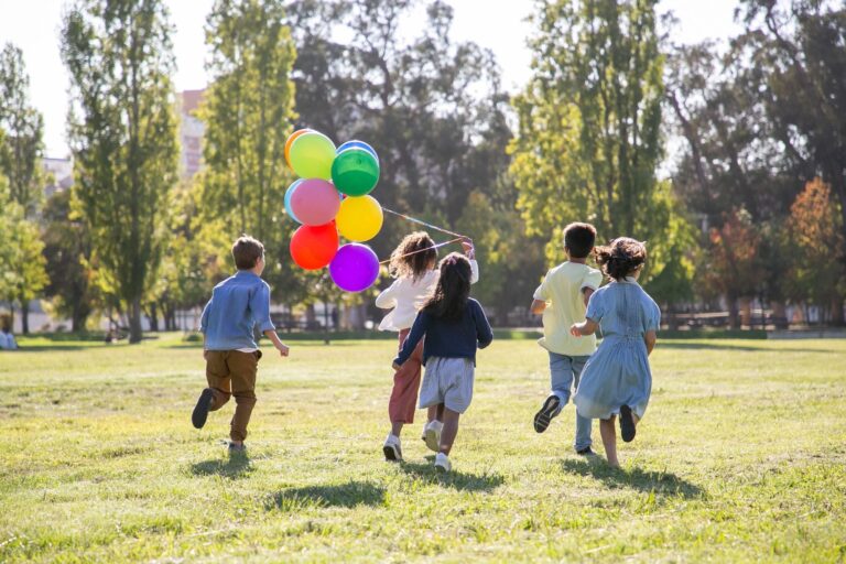 El Día del Niño en Argentina: un decreto presidencial restablece su nombre oficial