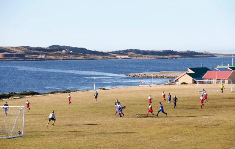 Viajes a Malvinas: Un recorrido por la historia y el sentimiento argentino
