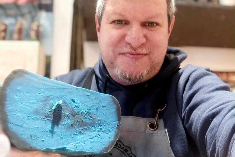 Reinvención Gourmet: Emprendedor Argentino Crea Quesos Únicos Con Sabores Sorprendentes