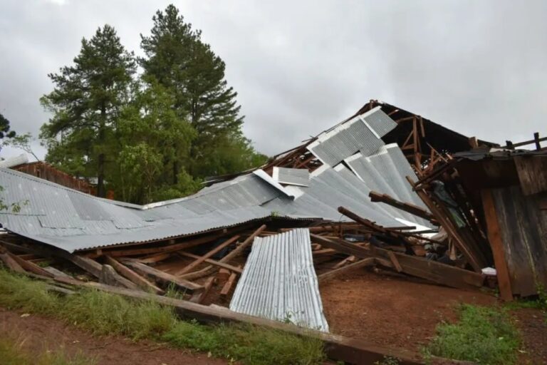 Temporal Devastador en Misiones: Un Agricultor Muere y Cientos Quedan Afectados