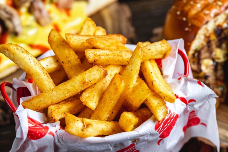 El Secreto Casero para Disfrutar de Papas Fritas Perfectas