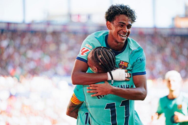 Barcelona Brilla en LaLiga: Una Victoria de 4-2 Ante Levante
