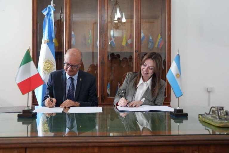 Italia y Argentina firman acuerdos para potenciar la formación técnica y el cuidado de mayores