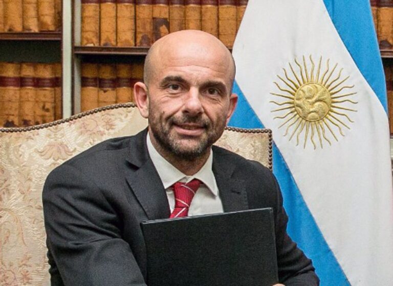 Controversia por concesión de autopista: La familia Mogetta en el centro de la investigación