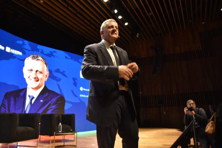 YPF y su visión integral para el desarrollo del país, según Horacio Marín