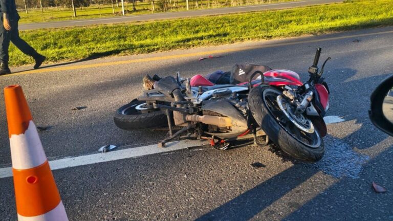 Tragedia en la Ruta 2: Motociclista pierde la vida tras colisión con camión