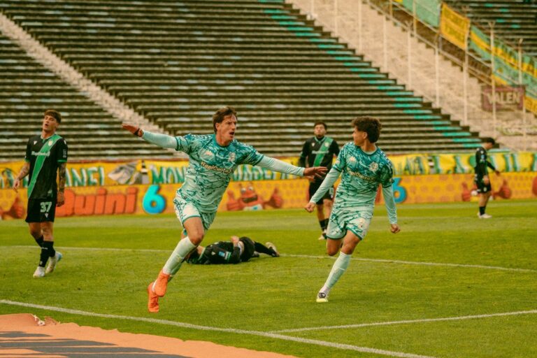 Aldosivi Rompe la Maldición: Triunfo Esperanzador Frente a Banfield