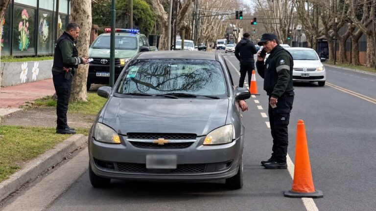 San Isidro: 240 Detenidos en Agosto y Aumento en Comunicaciones de Seguridad al Municipio