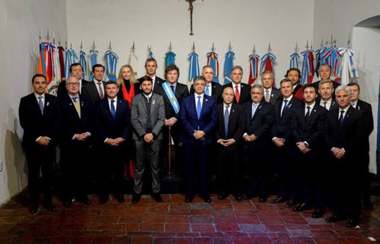 El Gobierno argentino afina su estrategia electoral hacia 2027 con aliados provinciales
