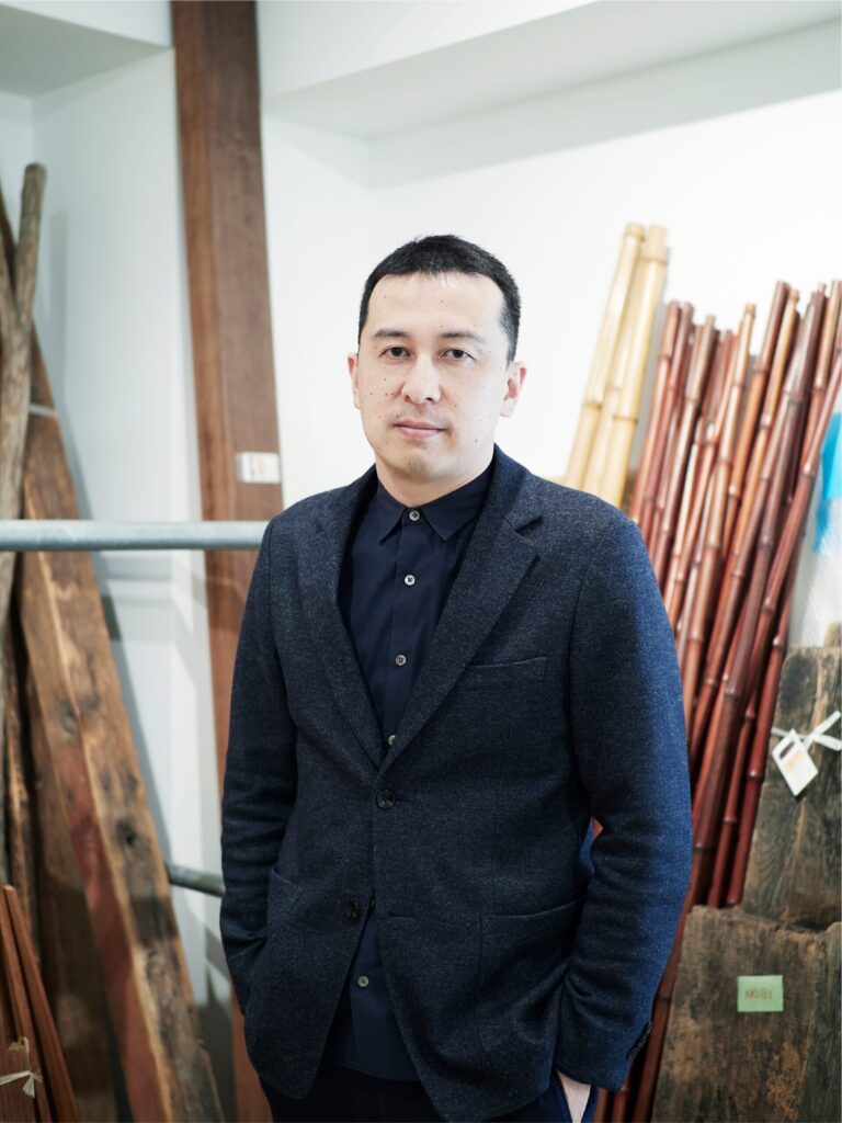 Tomoyuki Sakakida: La Arquitectura Japonesa a Través del Tiempo y la Sombra