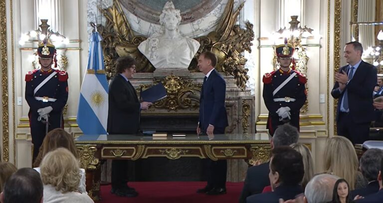 Diego Santilli Realiza Cambios Estratégicos en Parques Nacionales y el Correo Argentino
