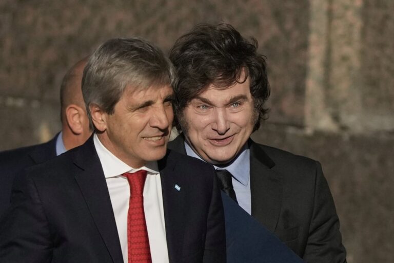 El Gobierno Argentino Se Prepara para una Semana Clave con Proyectos Legislativos y Visitas Estratégicas