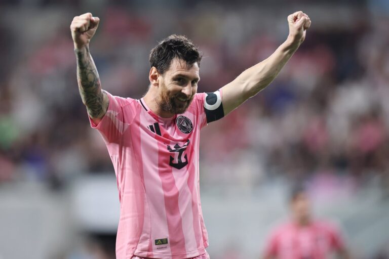 Lionel Messi avanza en la compra del CD Eldense en España