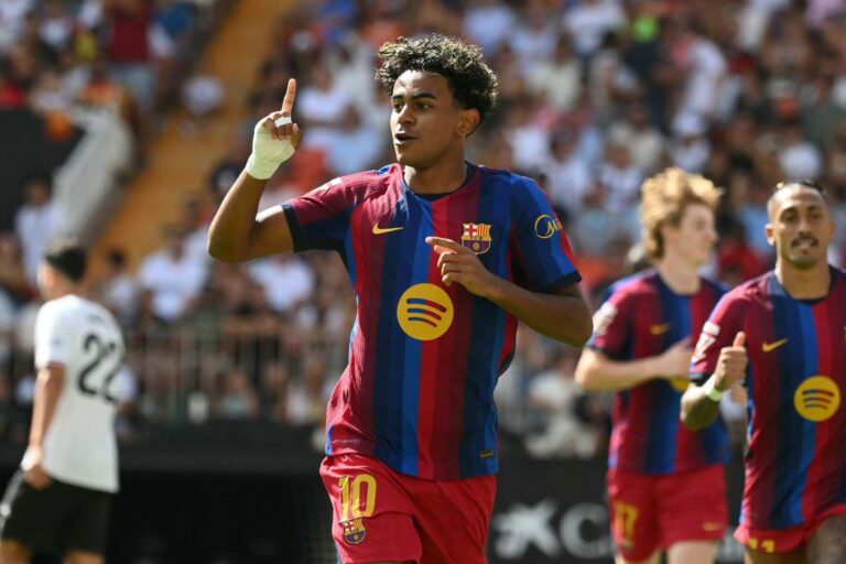 Lamine Yamal: «Mbappé y yo somos los mejores, pero este año el Balón de Oro me lo merezco yo»