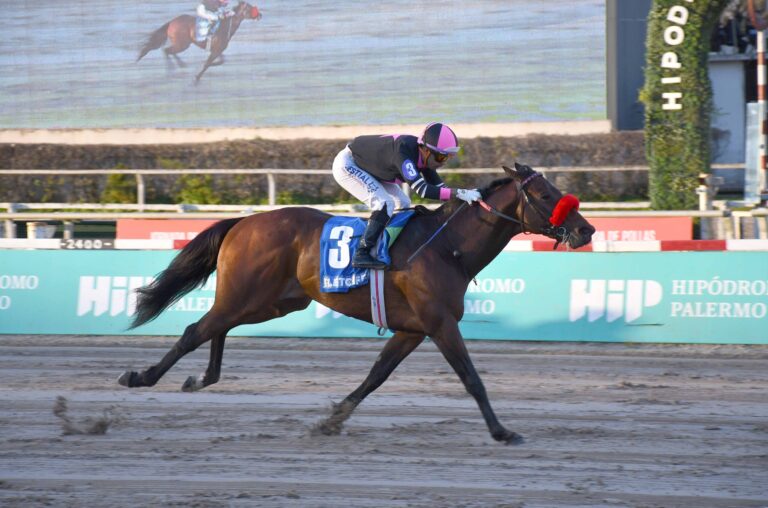 William Pereyra Brilla en Palermo: Triunfo Doble en la Triple Corona