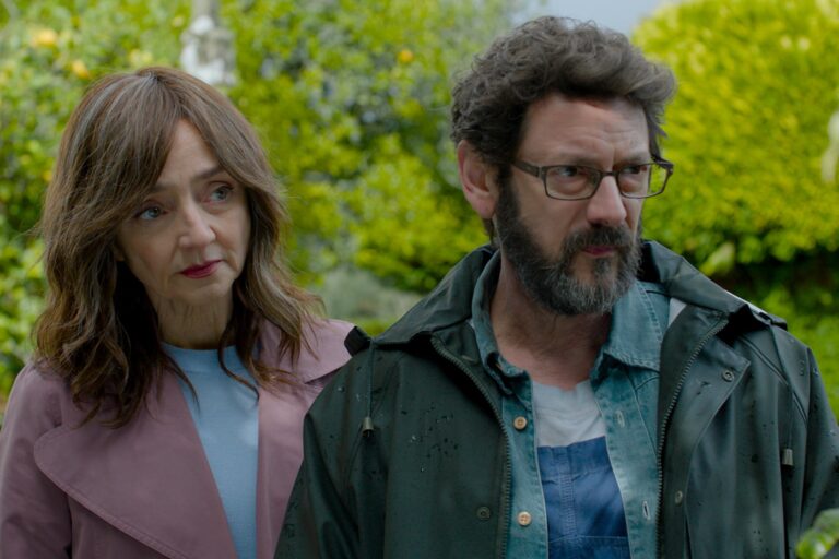 «Una quinta en Portugal»: El film que explora la identidad y el azar cautiva al público