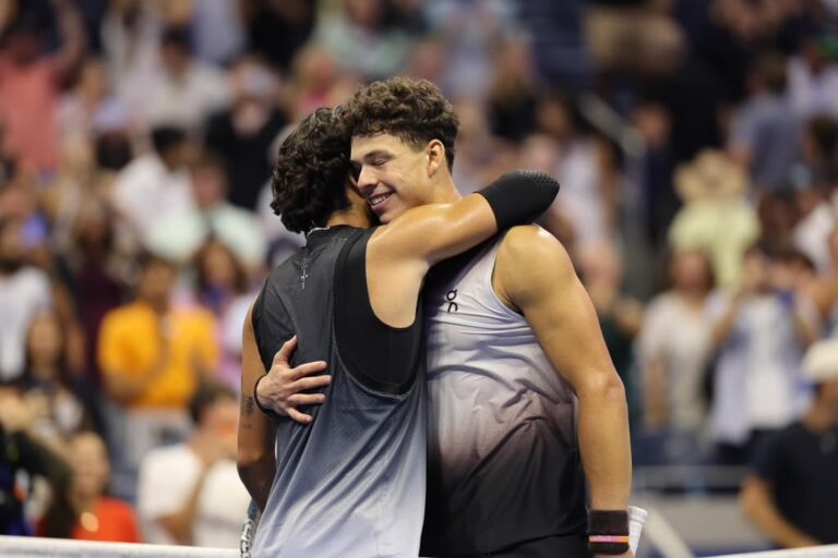 Ben Shelton hace historia al vencer a Carlos Alcaraz en el US Open
